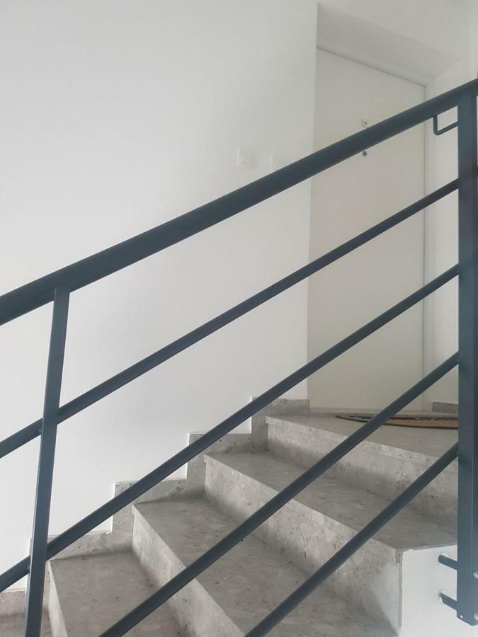 Apartment Hera With Balcony And Free Parking Задар Екстериор снимка